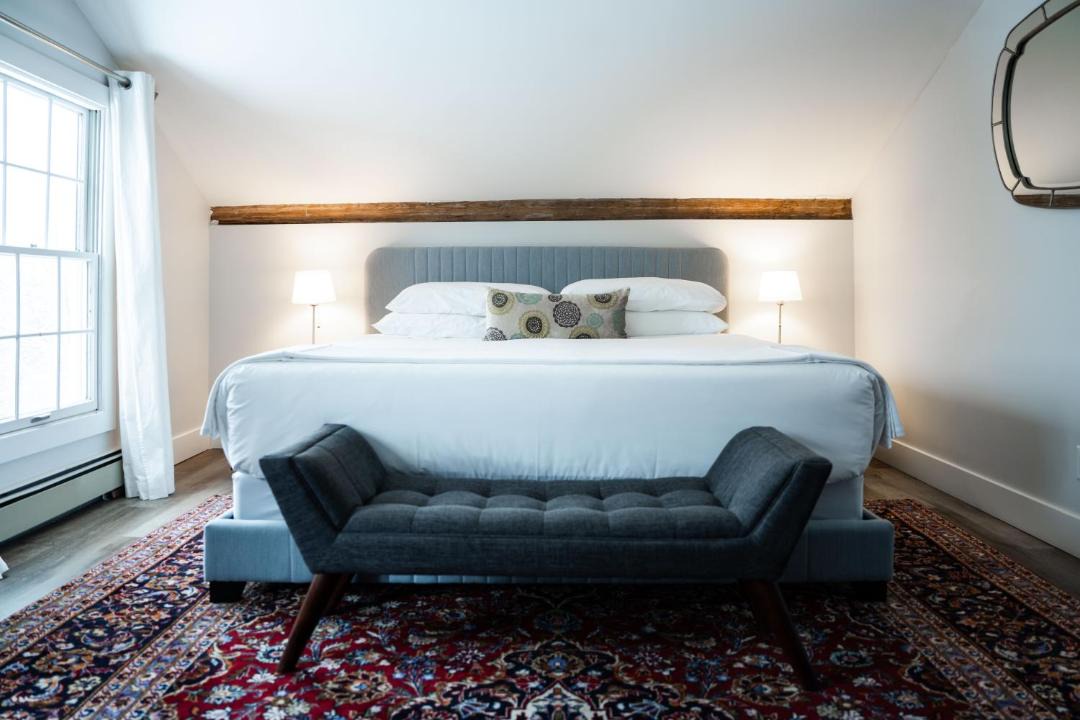 Photo of Bedroom in Queenston