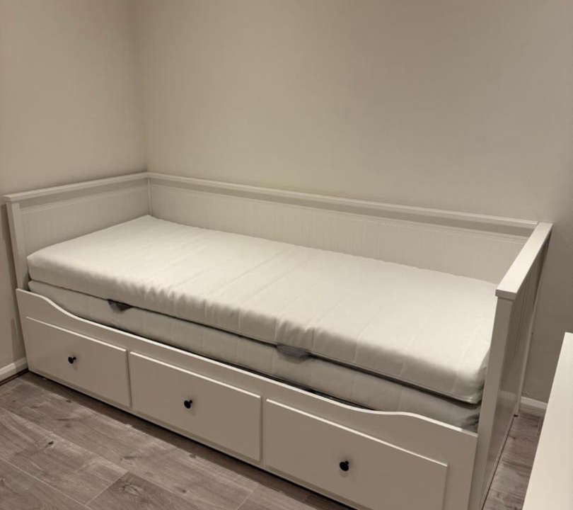 Photo of Others in High Barnet