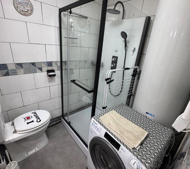 Photo of Bathroom in Mauriac