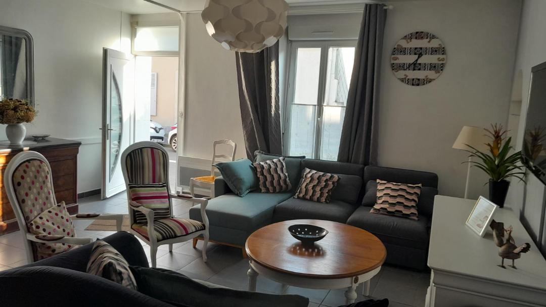 Photo of Livingroom in Liberation