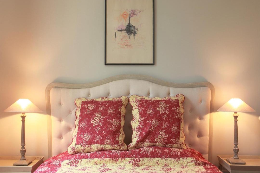 Photo of Others in Bram