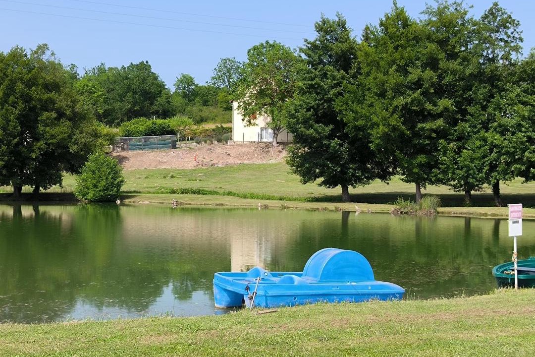 Photo of Others in Cercles