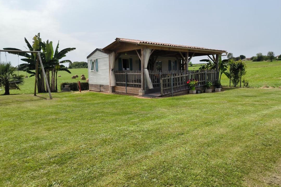 Photo of Others in Cercles