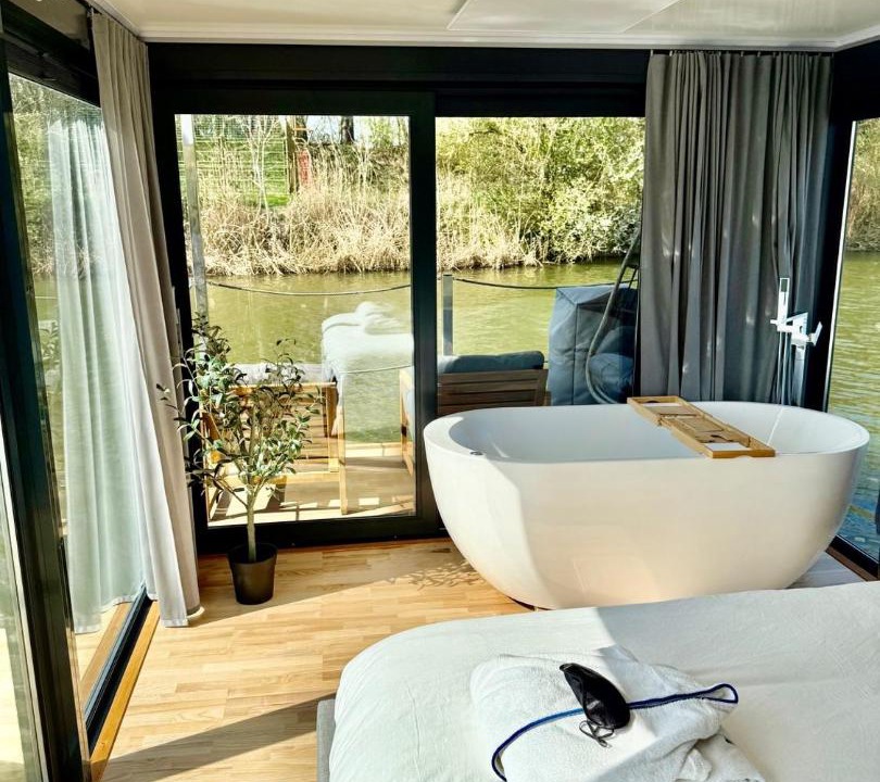 Photo of Others in Basse-Ham