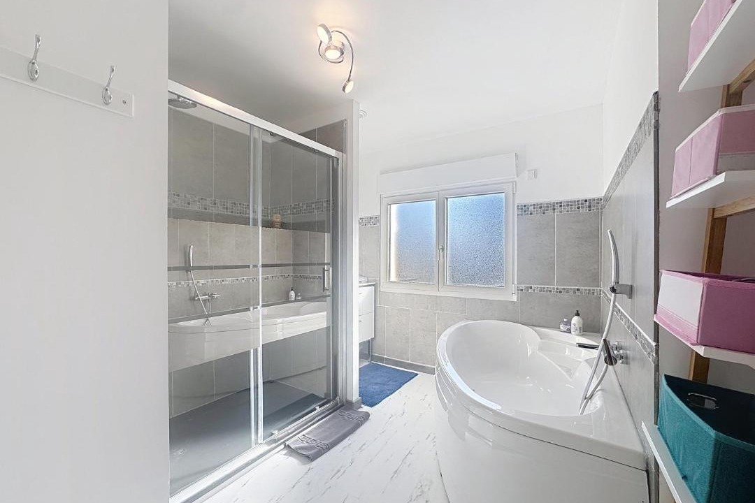 Photo of Bathroom in Bray-Dunes