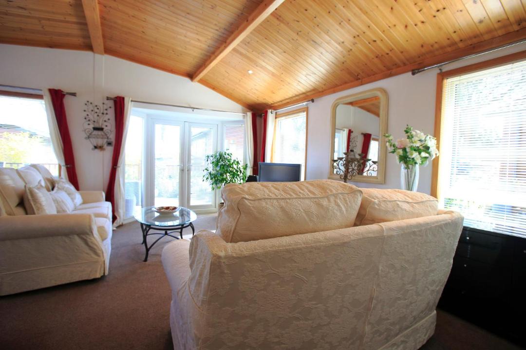 Photo of Livingroom in Chilworth