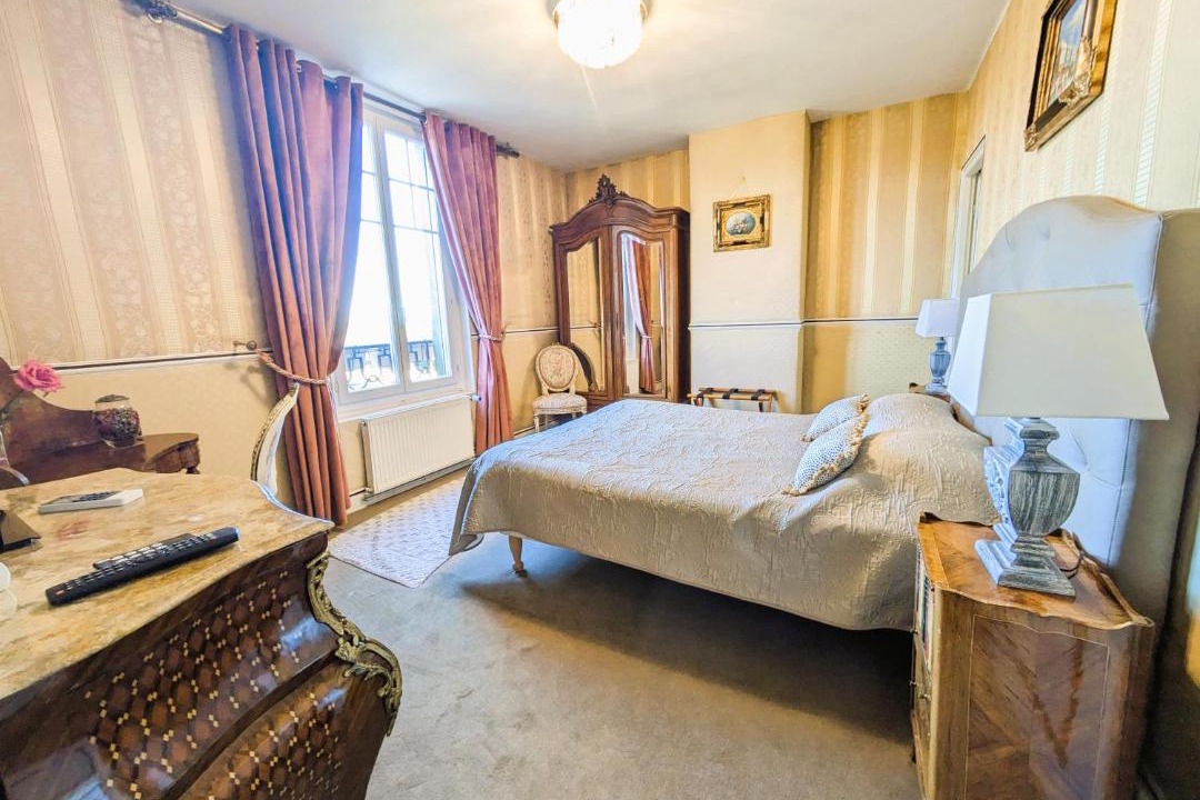 Photo of Bedroom in Quesmy