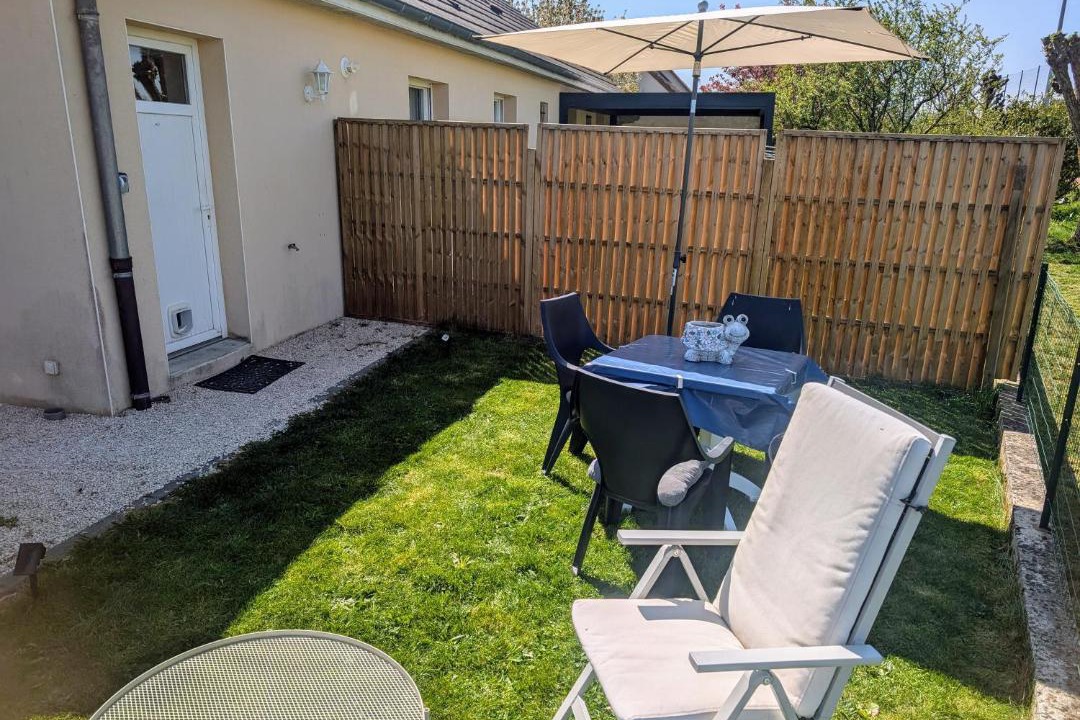 Photo of Patio Balcony in Sennecey-les-Dijon