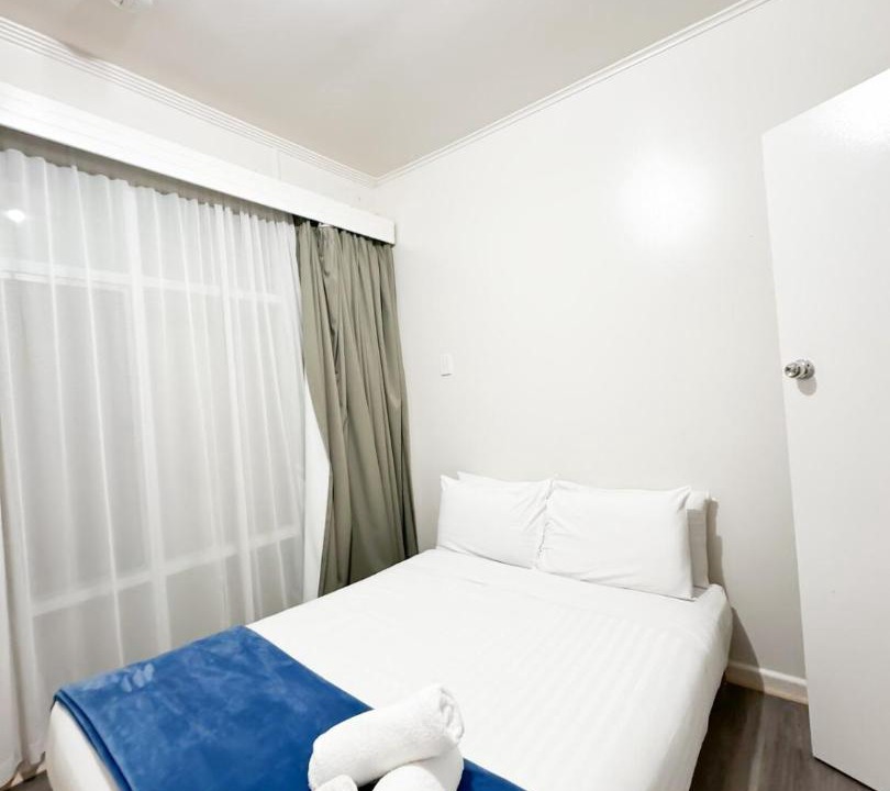 Photo of Bedroom in Pasadena