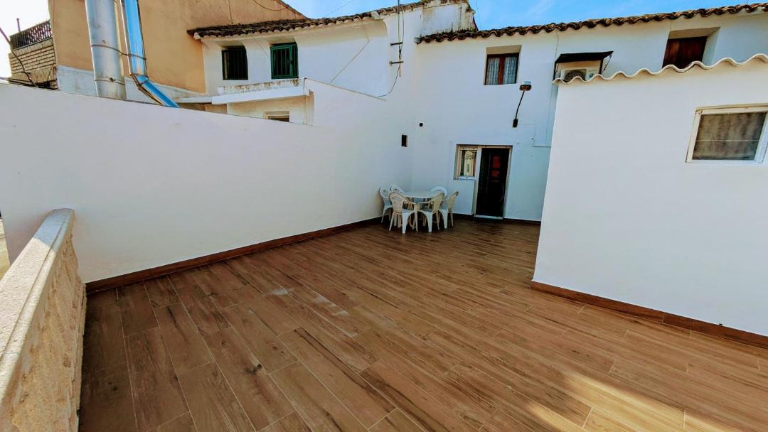Photo of Patio Balcony in Arguedas