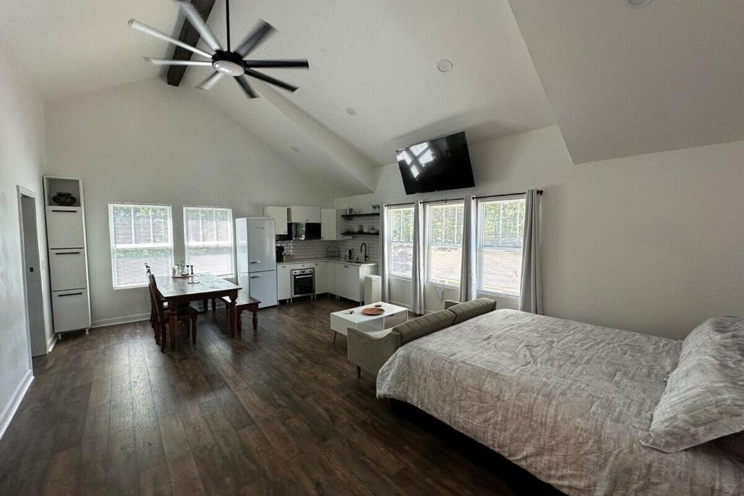 Photo of Bedroom in Kennesaw