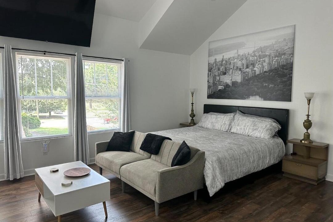 Photo of Bedroom in Kennesaw
