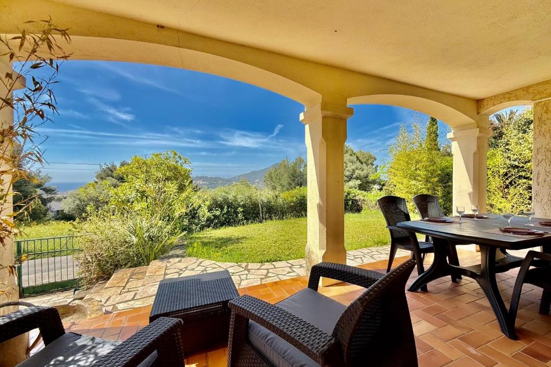 Photo of Patio Balcony in Carqueiranne