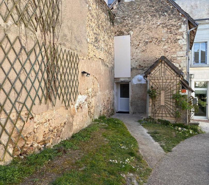 Photo of Others in Ecueille