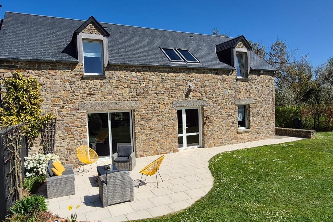 Photo of Others in Vesly