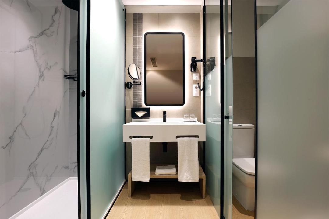 Photo of Bathroom in El Parc i la Llacuna del Poblenou