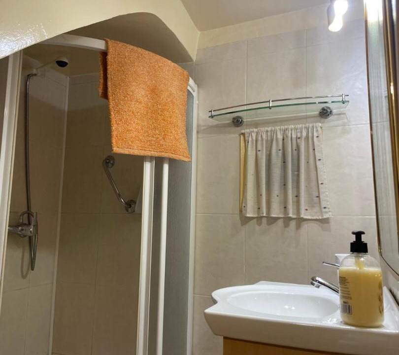 Photo of Bathroom in Anserall
