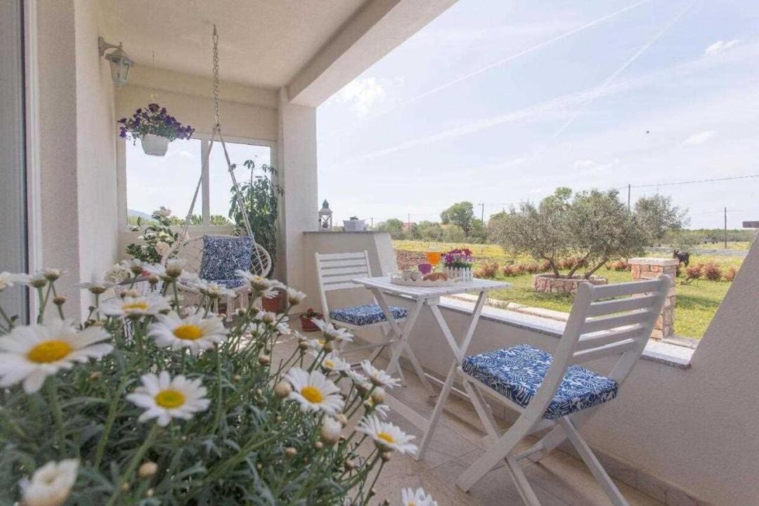 Photo of Patio Balcony in Oklaj