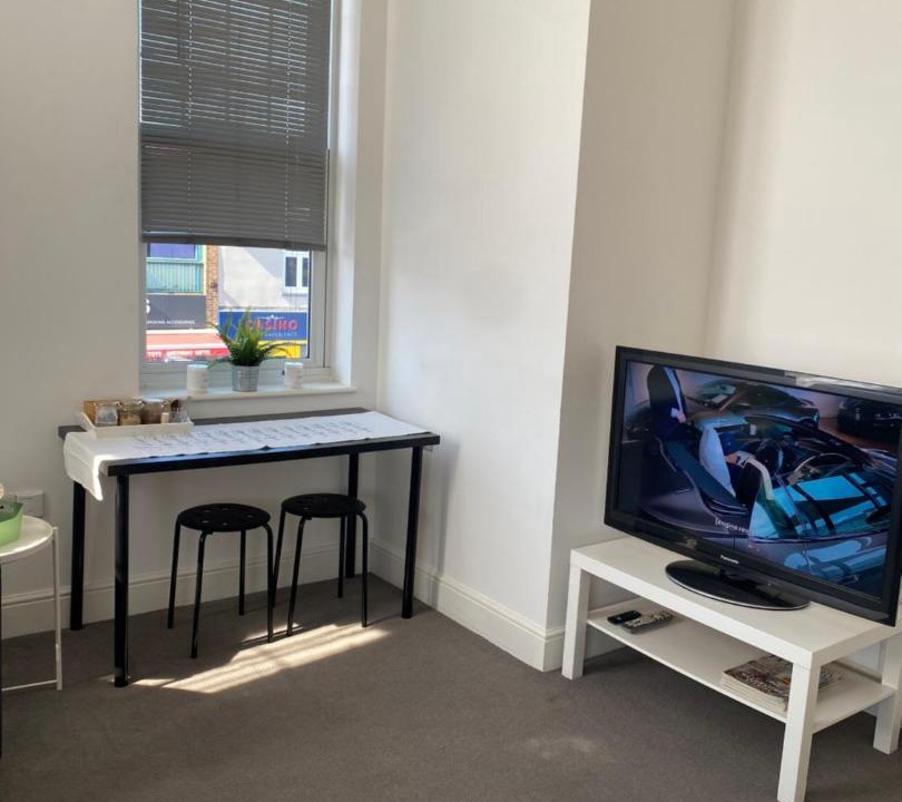 Photo of Livingroom in Shirley