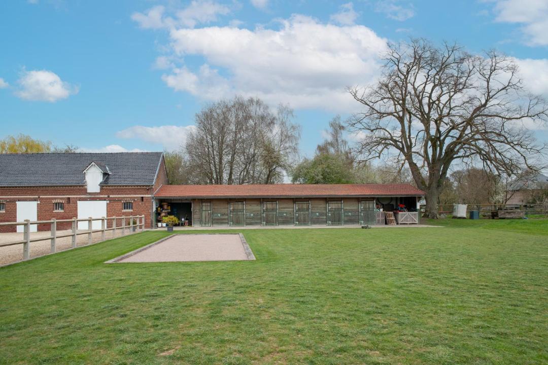 Photo of Others in Damery