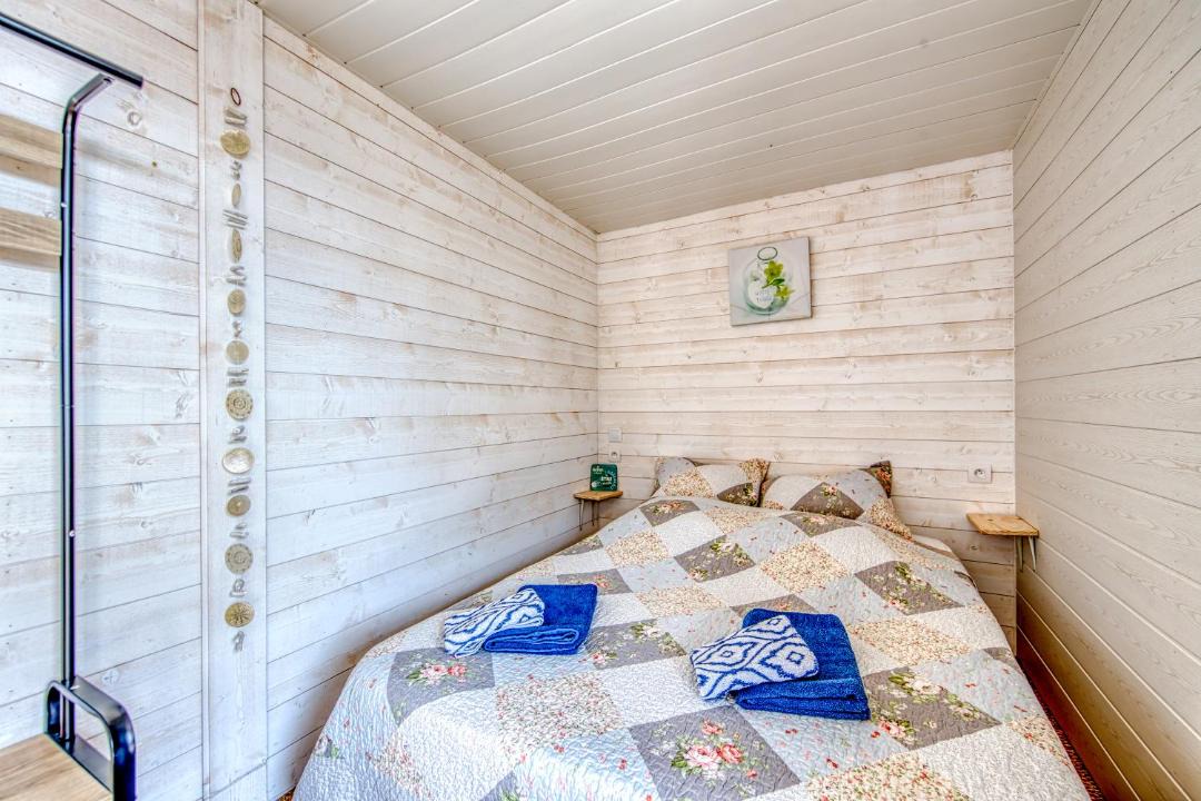 Photo of Others in Vertheuil