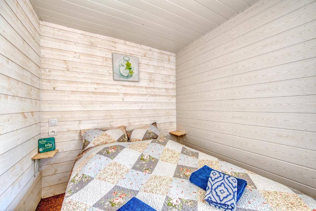 Photo of Others in Vertheuil