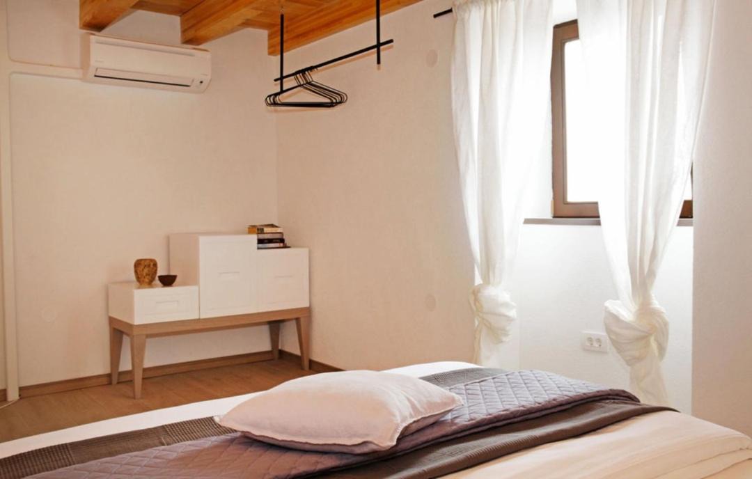 Photo of Bedroom in Bol