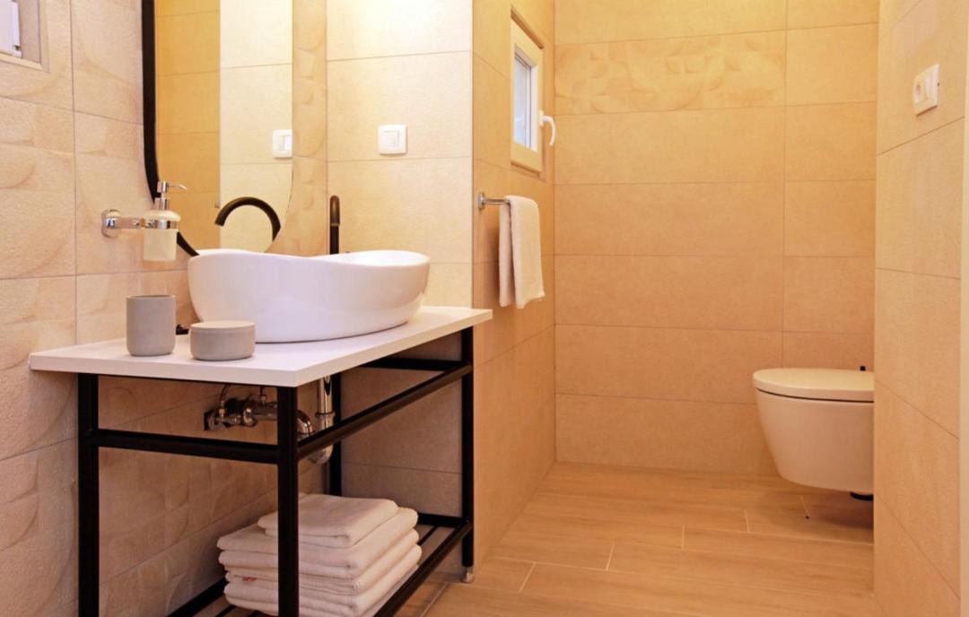 Photo of Bathroom in Bol