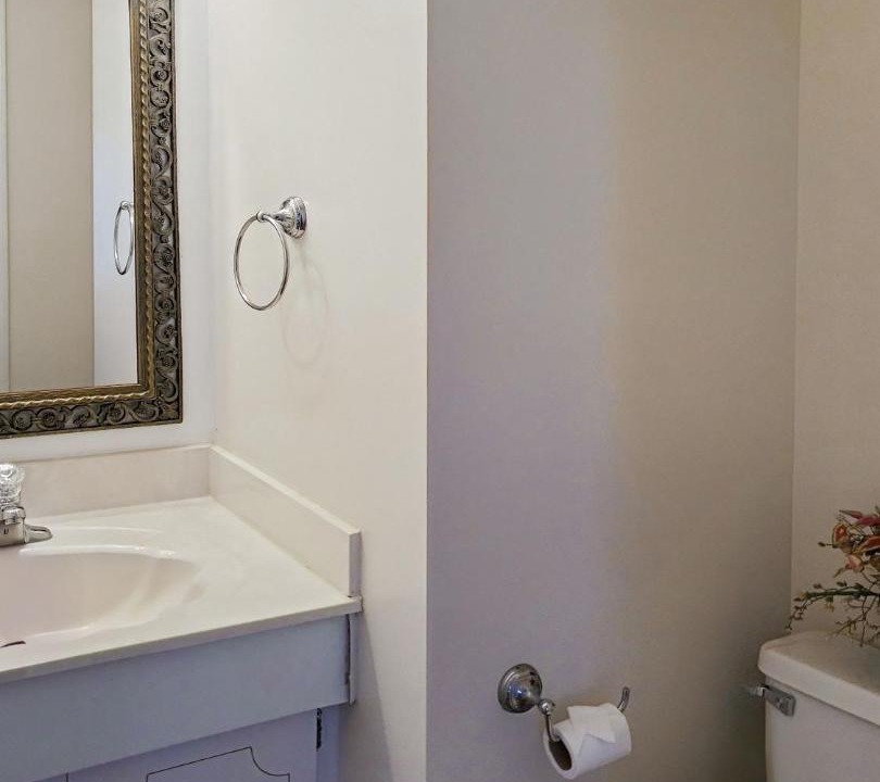 Photo of Bathroom in Hybla Valley