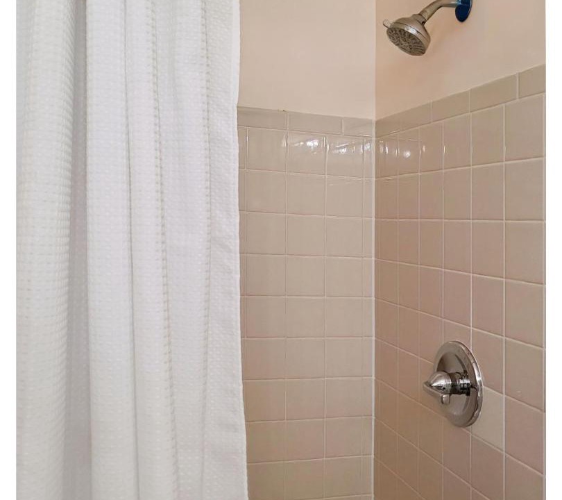 Photo of Bathroom in Hybla Valley