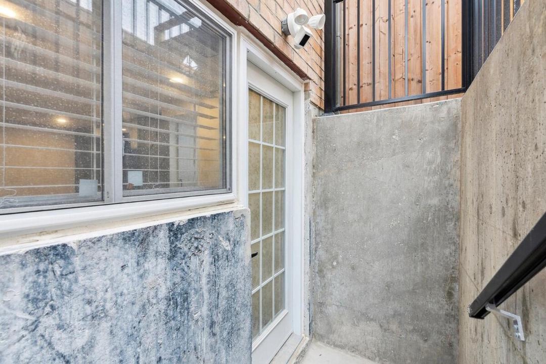 Photo of Patio Balcony in Whitchurch-Stouffville