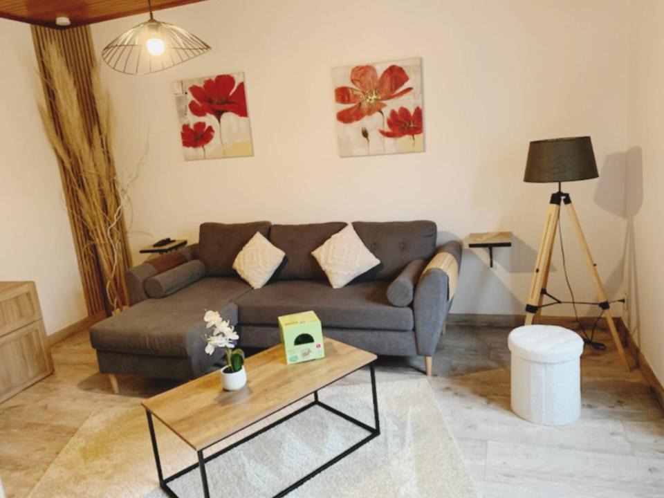 Photo of Livingroom in Fain-les-Montbard
