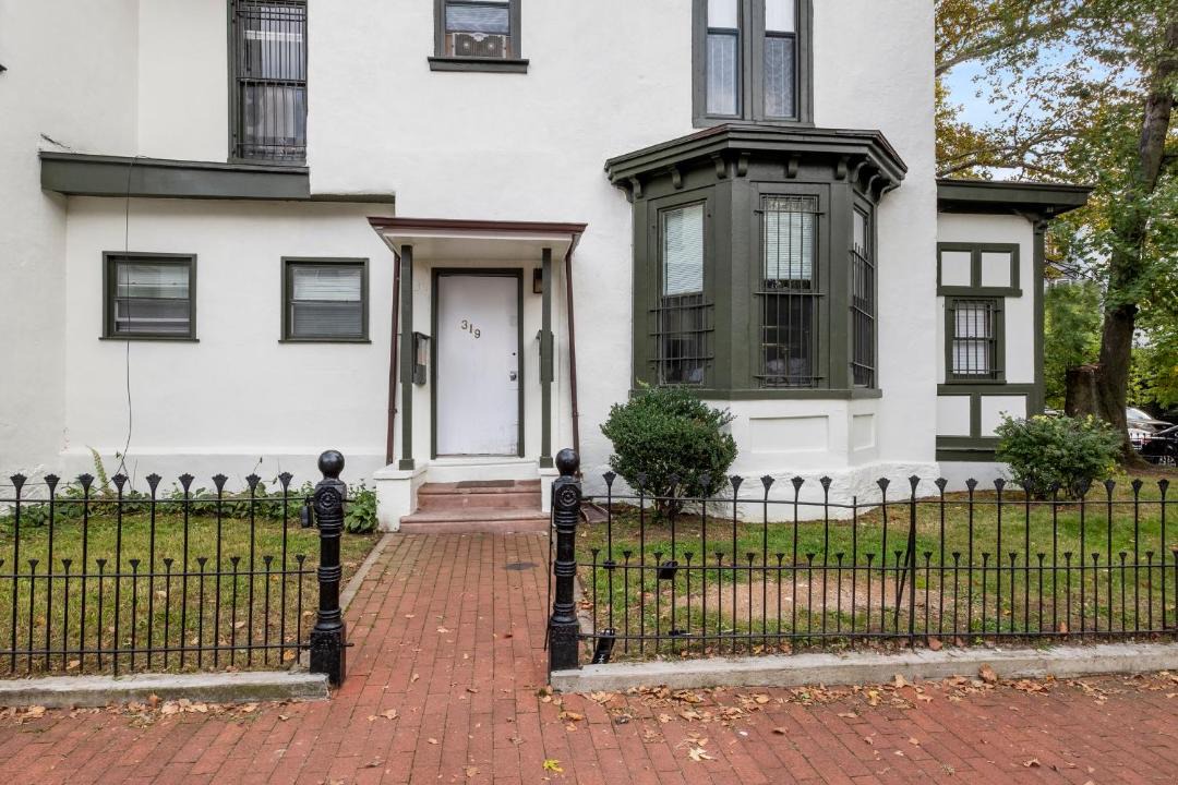 Photo of Others in Powelton Village