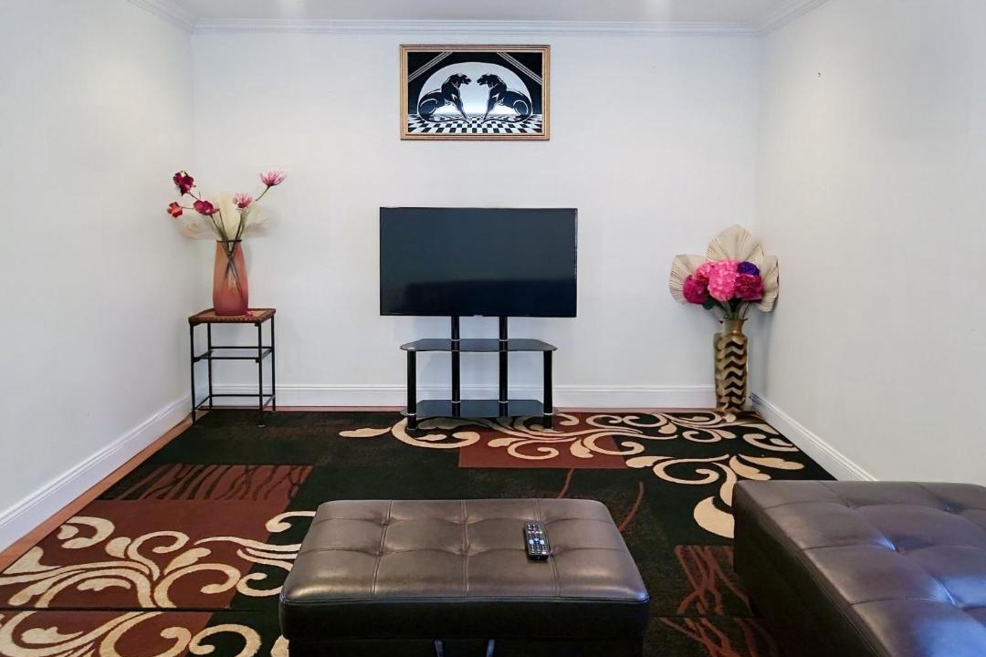 Photo of Livingroom in Hybla Valley