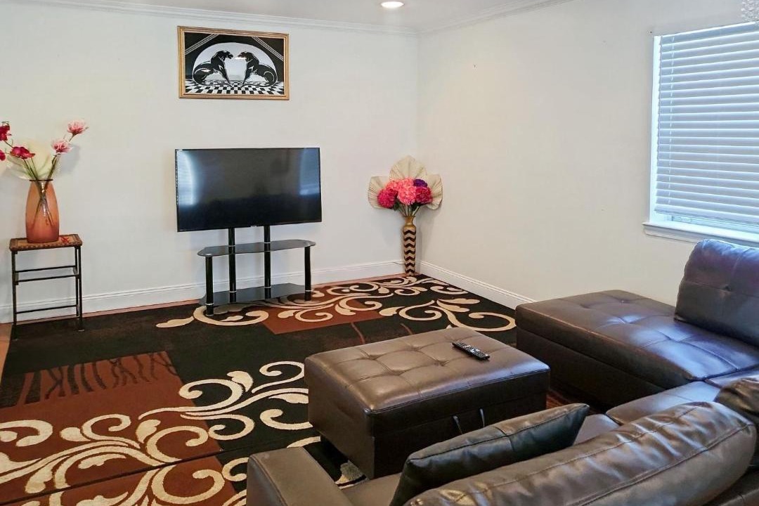 Photo of Livingroom in Hybla Valley