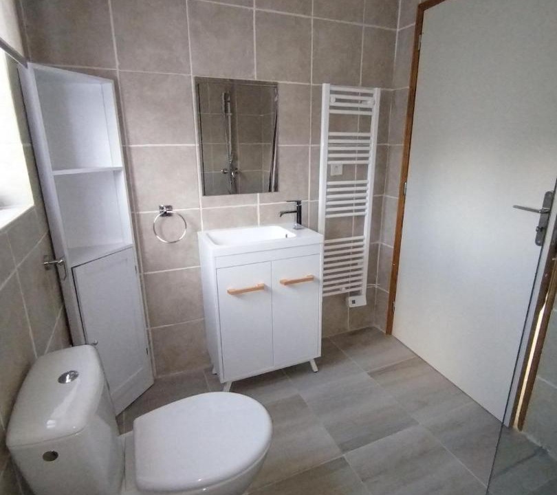 Photo of Bathroom in Bourdeilles