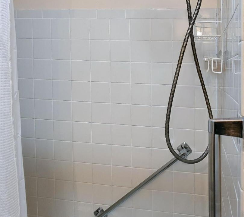 Photo of Bathroom in Hybla Valley