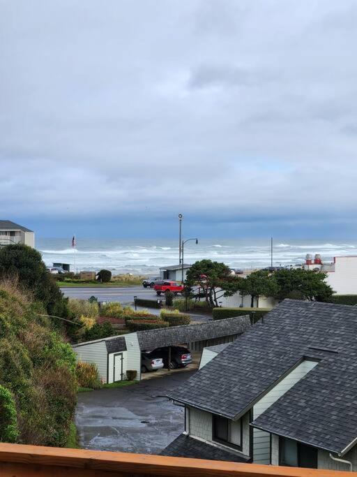 Photo of Others in Lincoln City