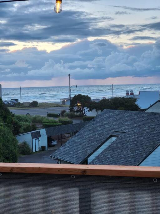 Photo of Others in Lincoln City