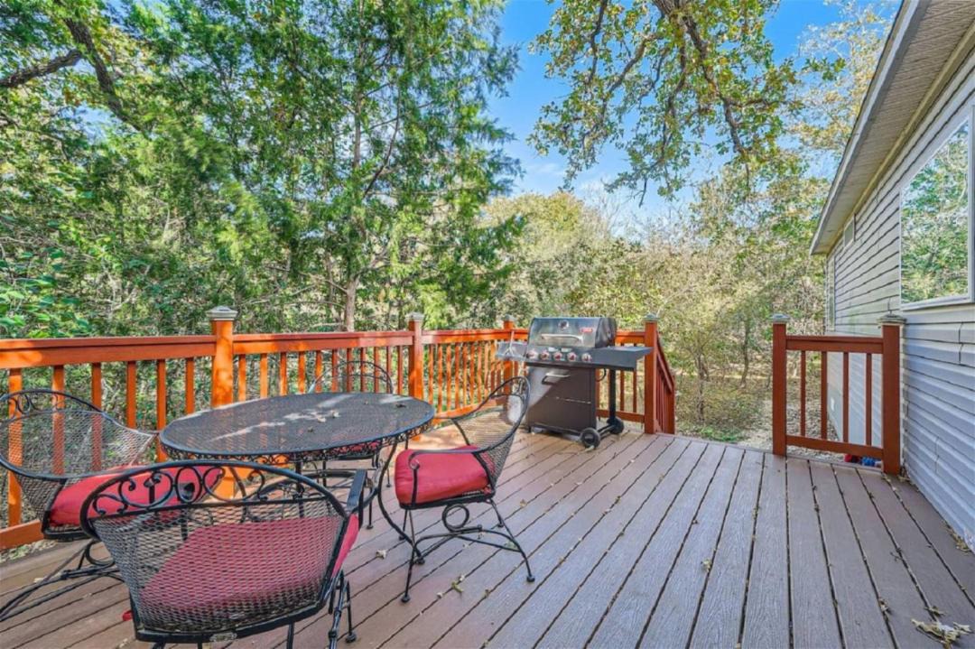 Photo of Patio Balcony in Cedar Creek