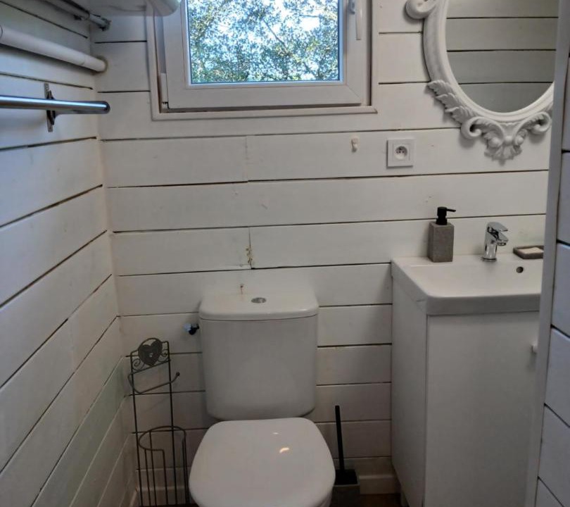 Photo of Bathroom in Milhaud