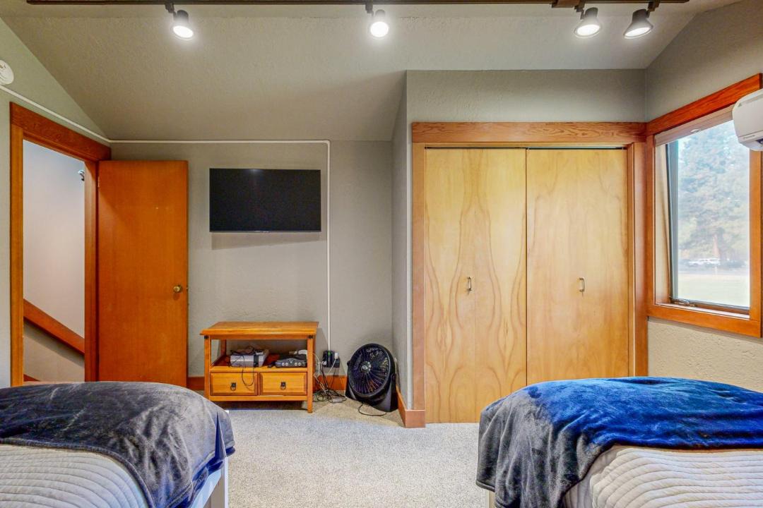 Photo of Bedroom in Black Butte Ranch