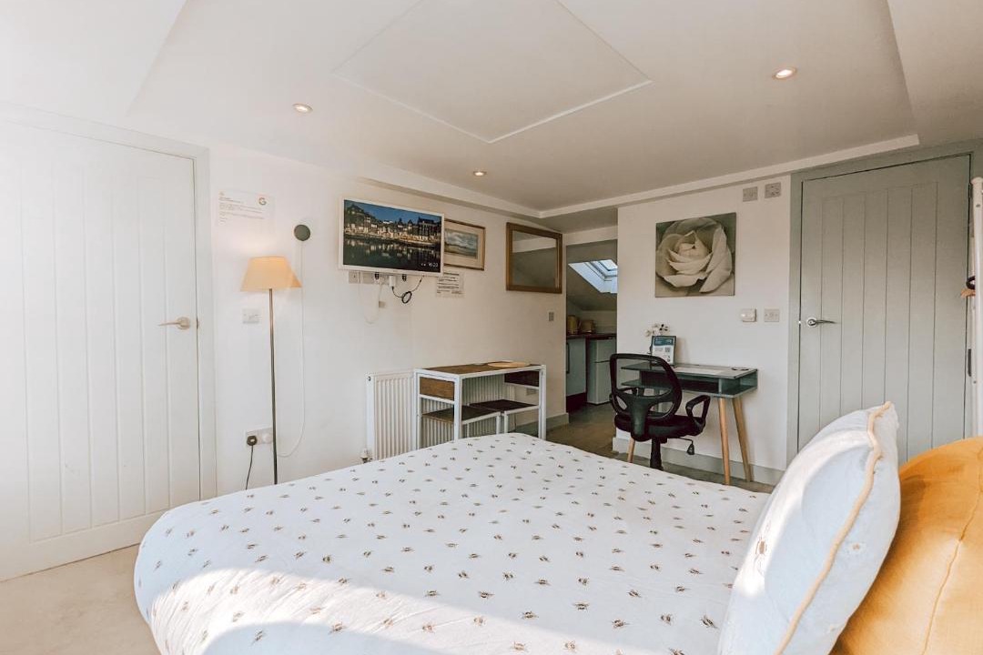 Photo of Others in Ham