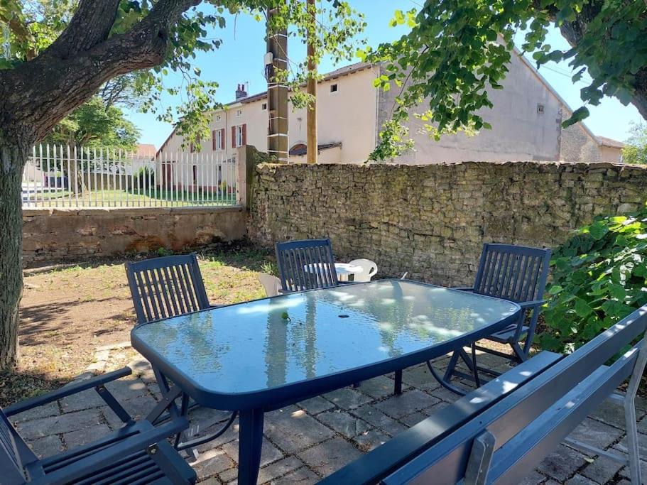 Photo of Others in Gironcourt-sur-Vraine