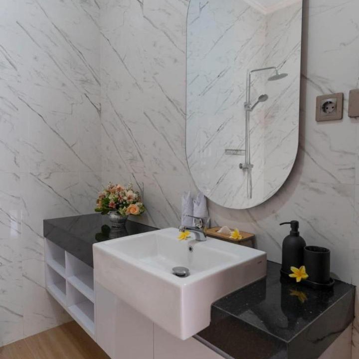 Photo of Bathroom in Blahbatuh