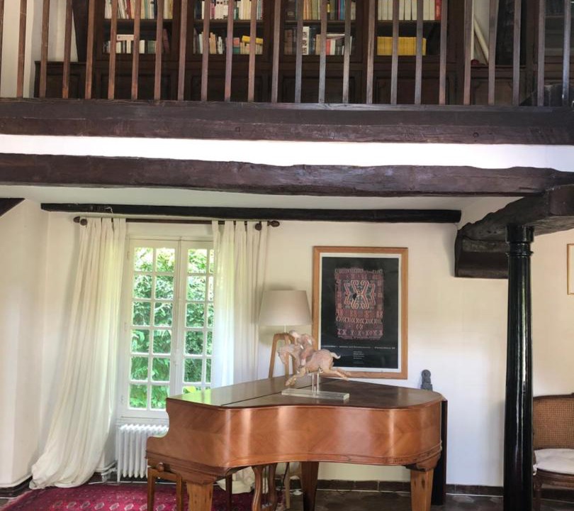 Photo of Others in Chalo-Saint-Mars