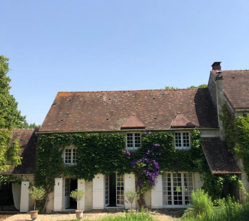 Photo of Others in Chalo-Saint-Mars