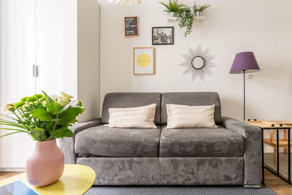 Photo of Livingroom in Jules Ferry - Recamier