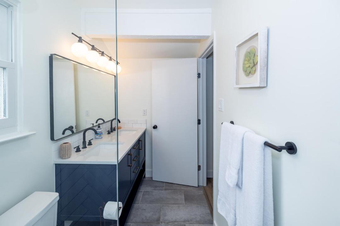Photo of Bathroom in McNeil