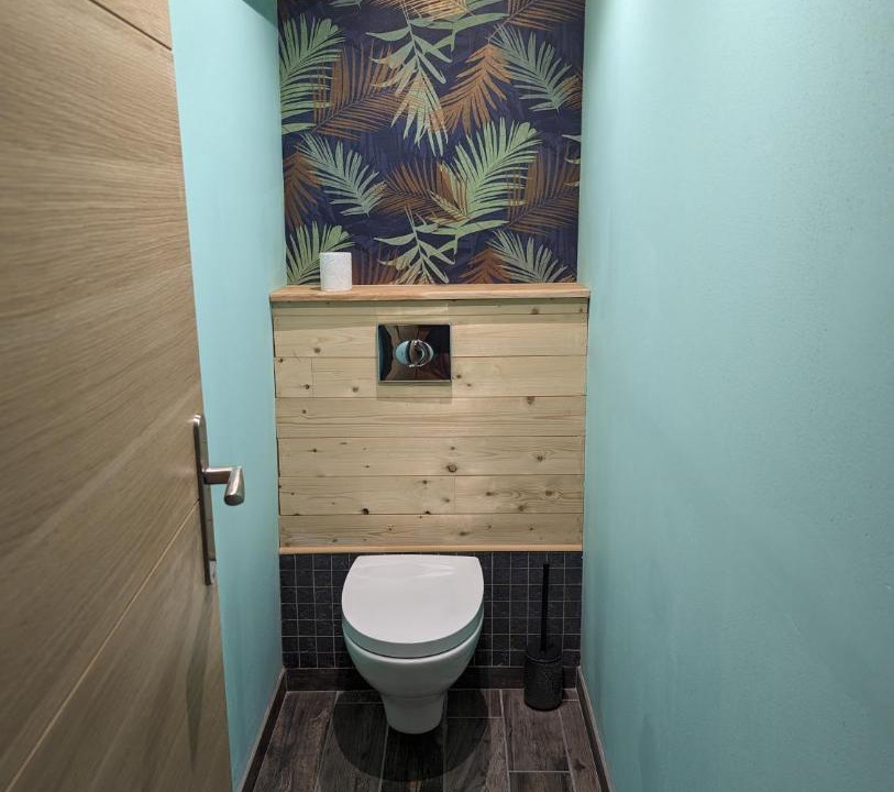 Photo of Bathroom in Le Glas